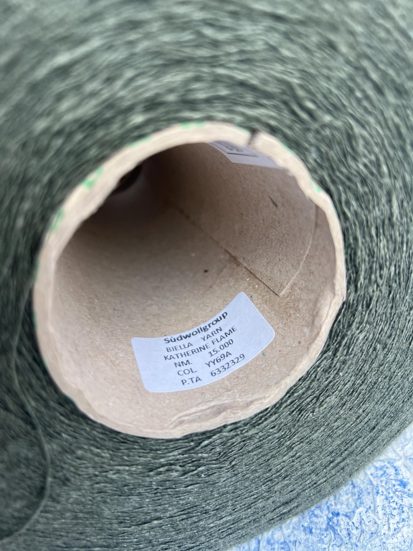 Merino yarn 50% & Silk yarn 50%, Biell Yarn, Dark Olive.Per 100 gr