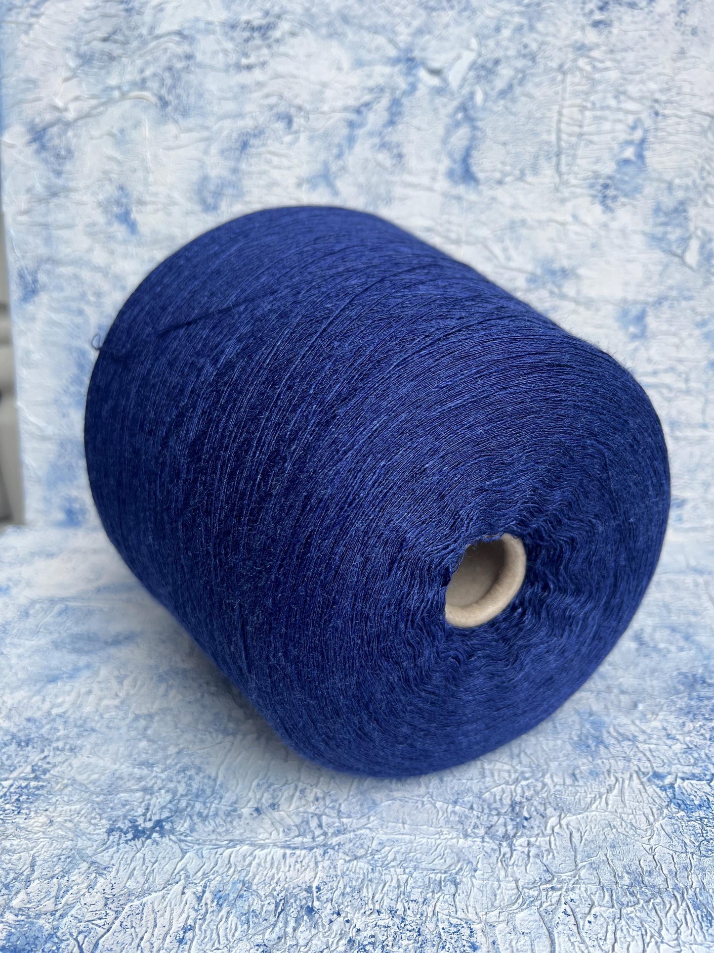 Merino yarn 50% & Silk yarn 50%,Biell Yarn, Blue.Per 100 gr