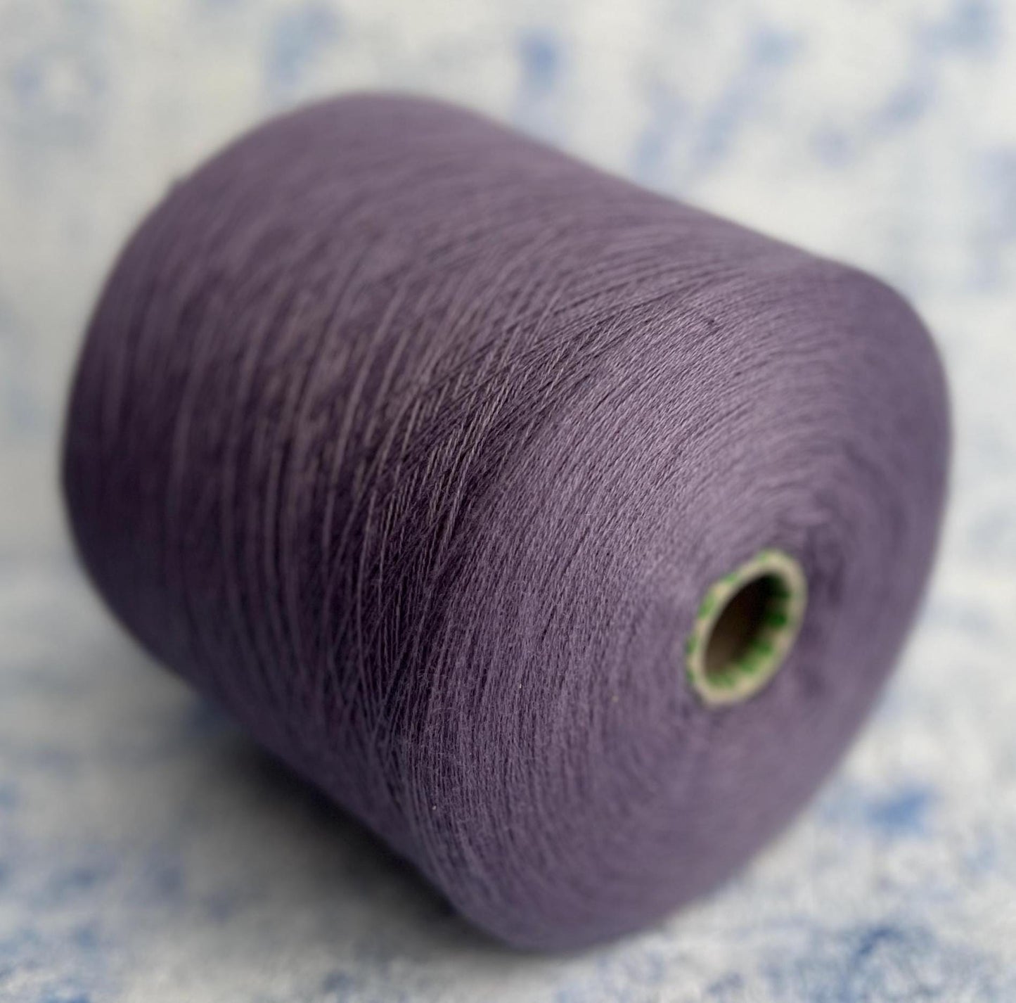 Cashmere Yarn 100%, Botto Yarn on cone, Color Purple.Per 100 gr