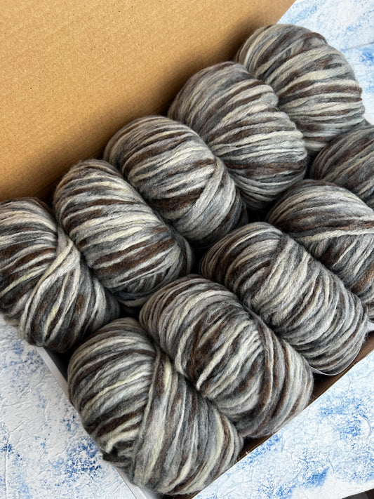MultiColor, 39% Merino yarn,36% Acrilico, 25% PA. 50gr. Per Bowl