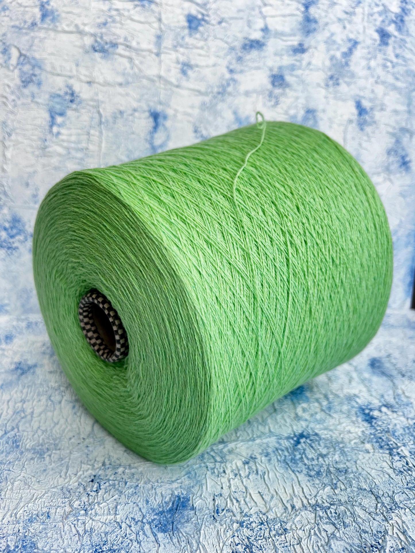 Cashmere yarn 100%, Cariaggi yarn on cone, Color- Pistachio. Per 100 gr