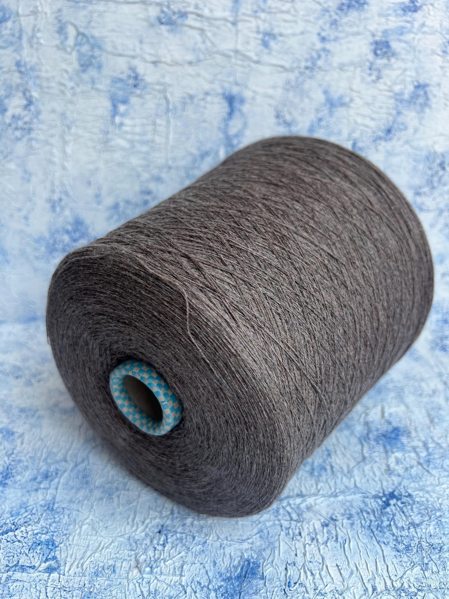 Cashmere yarn 100% for knitting,Cariaggi yarn, Color Taupe. Per 100 gr