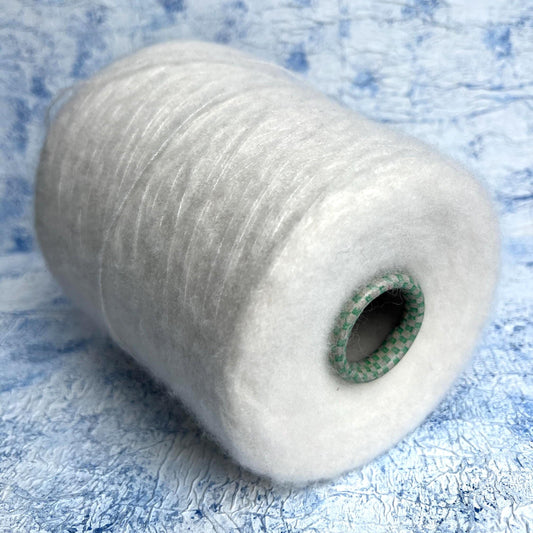 Cashmere yarn 74% & Silk yarn 26%, Cariaggi Nuage,Color White.Per 100 gr