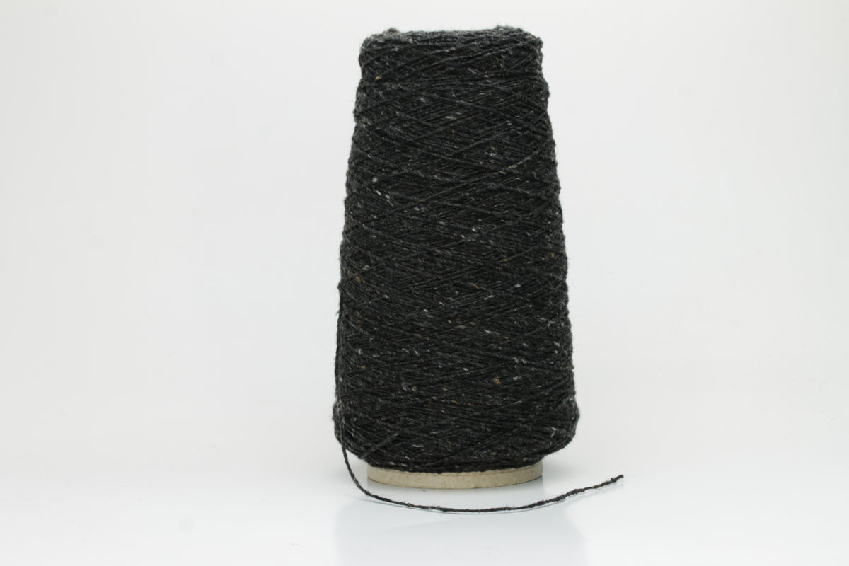 Cashmere 95%, Merino 5%, Filpucci NinetyFive, color Charcoal. Lot 155 gr