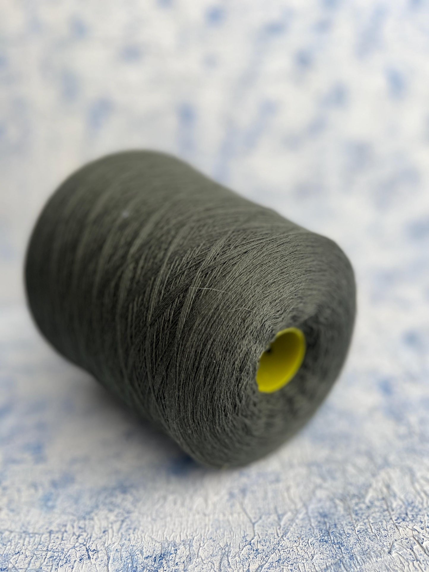 Cashmere Yarn 100%, Filati biagioli modesto yarn, Color Green. Per 100 gr