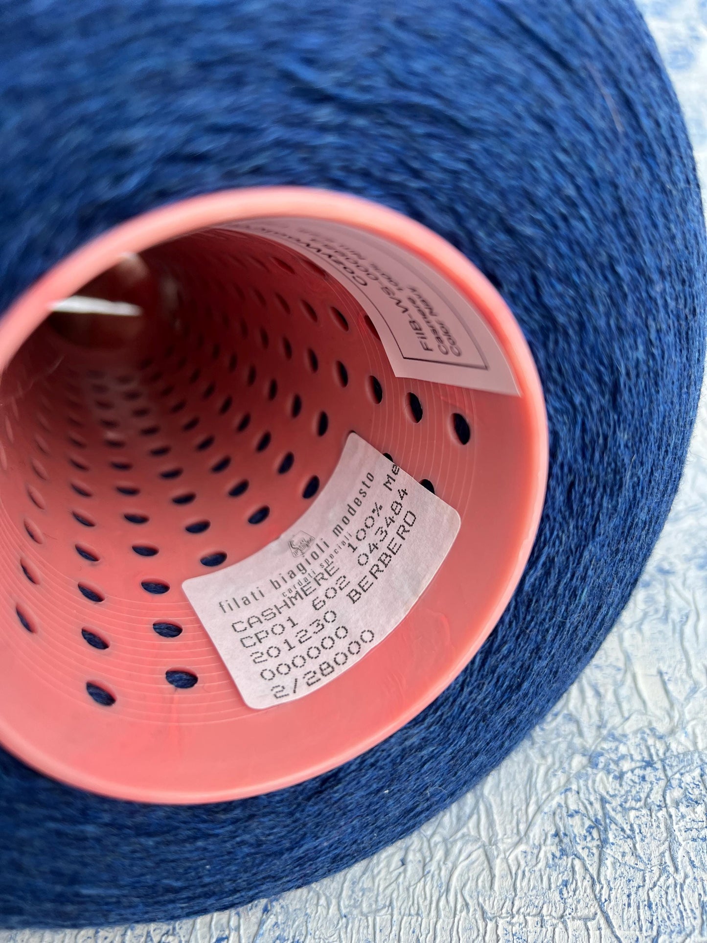 Cashmere yarn 100%, Filati biagioli modesto yarn, Color Navy. Per 100 gr