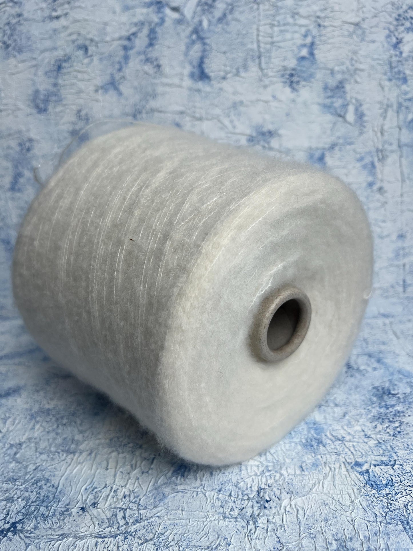 Cashmere 72% & Silk 28% yarn on Cone, Aura Soft yarn. White.Per 100 gr