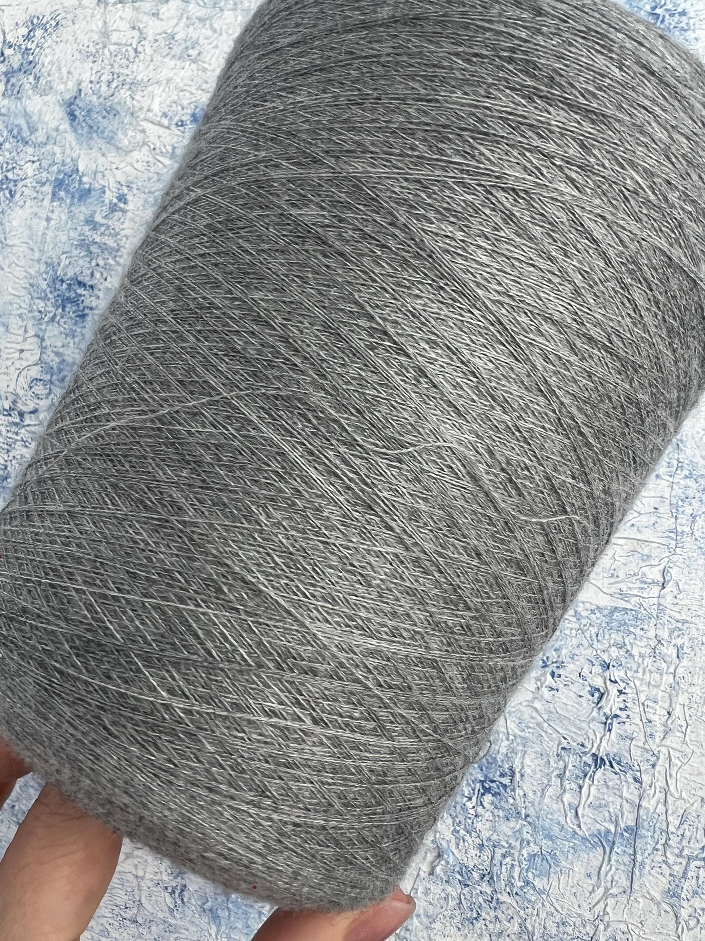 100% Merino wool yarn, Yarn for knitting, Color Gray. Per 100 gr
