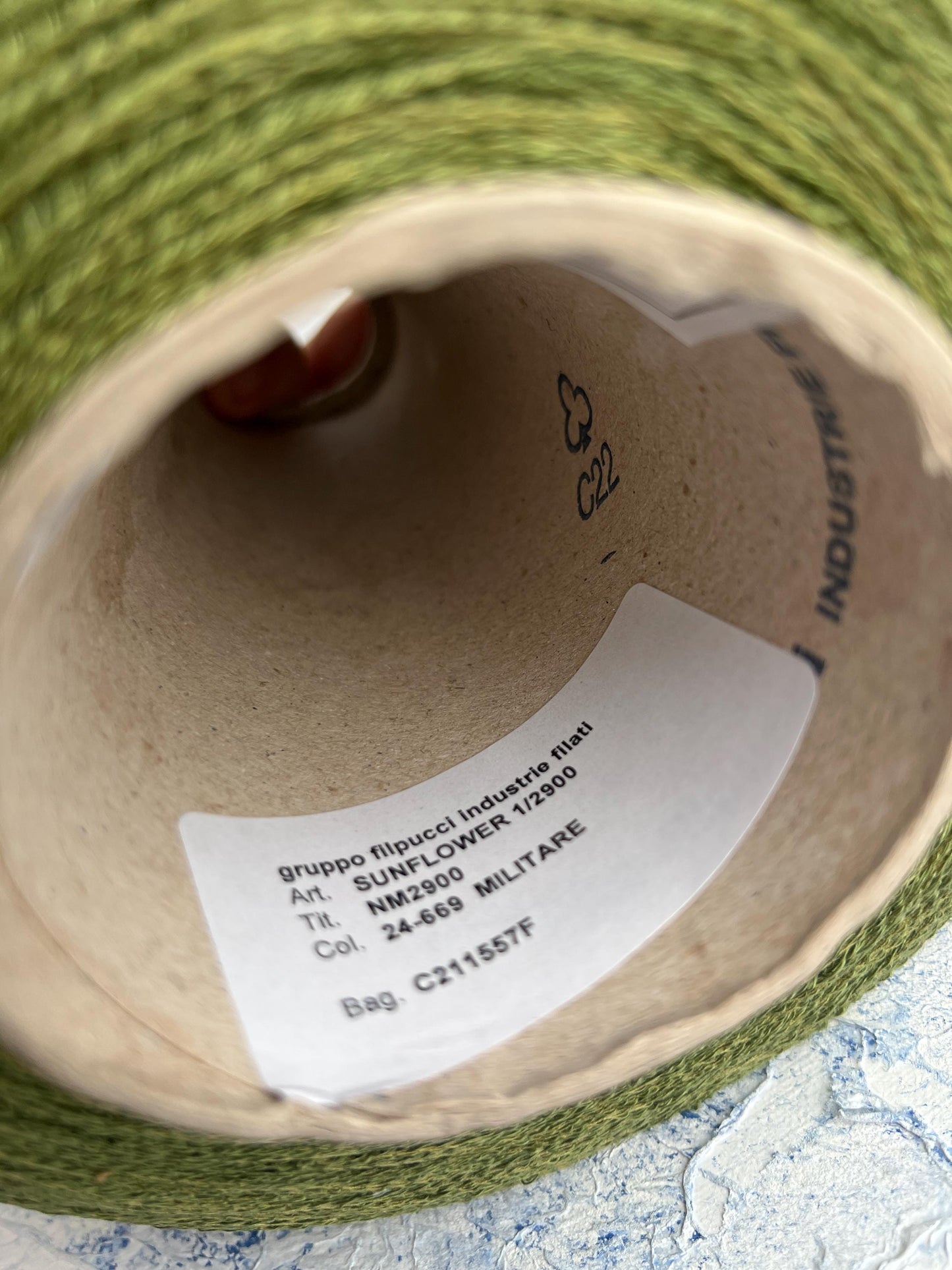 Sunflower,94% Lino yarn, 6% PA, Filpucci, Militare (Khaki).Per 100 gr