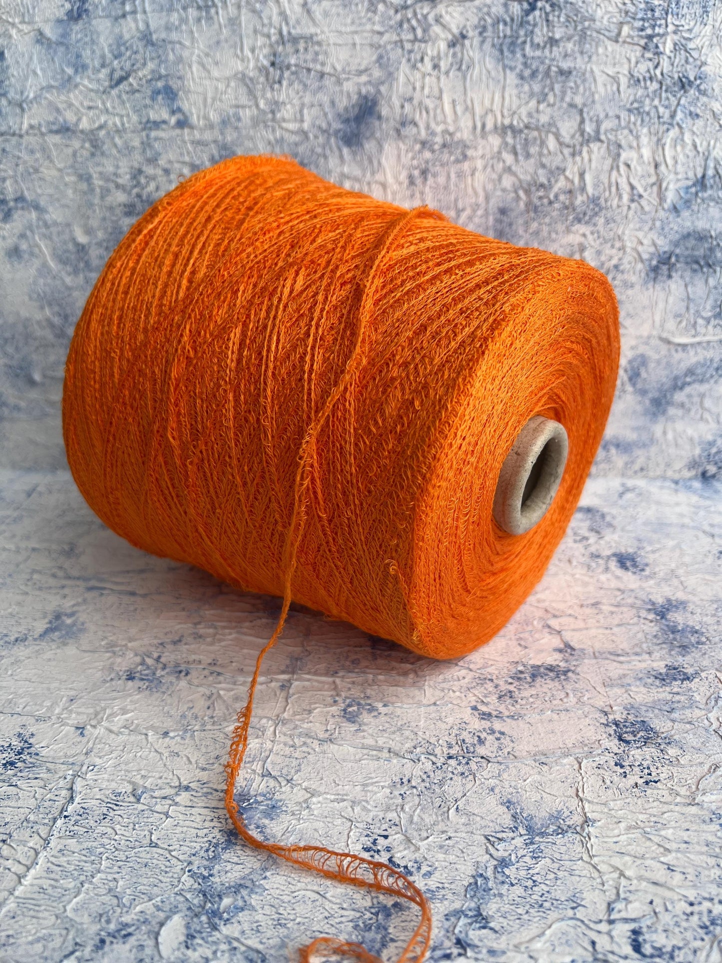 Sunflower, 94% Lino yarn, 6% PA, Filpucci yarn, Orange.Per 100 gr