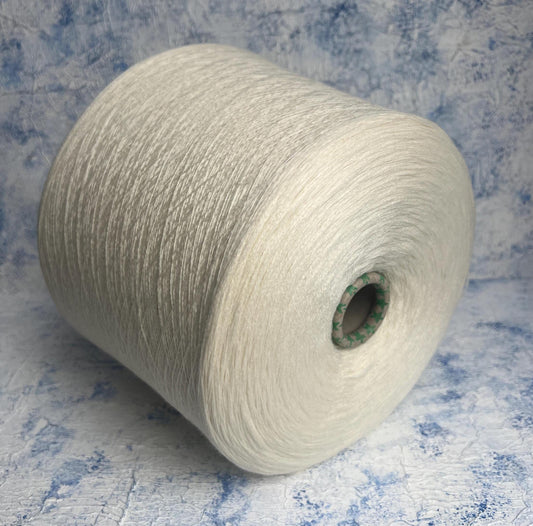 100% Merino wool yarn, Filivivi Srl yarn.Nm 2/30,Color White.Per 100 gr