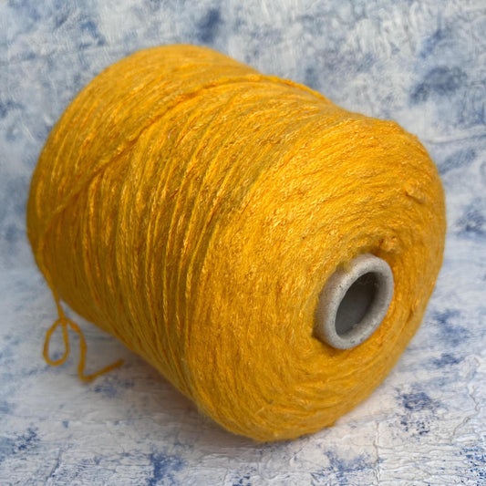 Cotton yarn 48%, PA 30%, Silk yarn 20%, Elast 2%.Moonflower, Orange.Per 100 gr