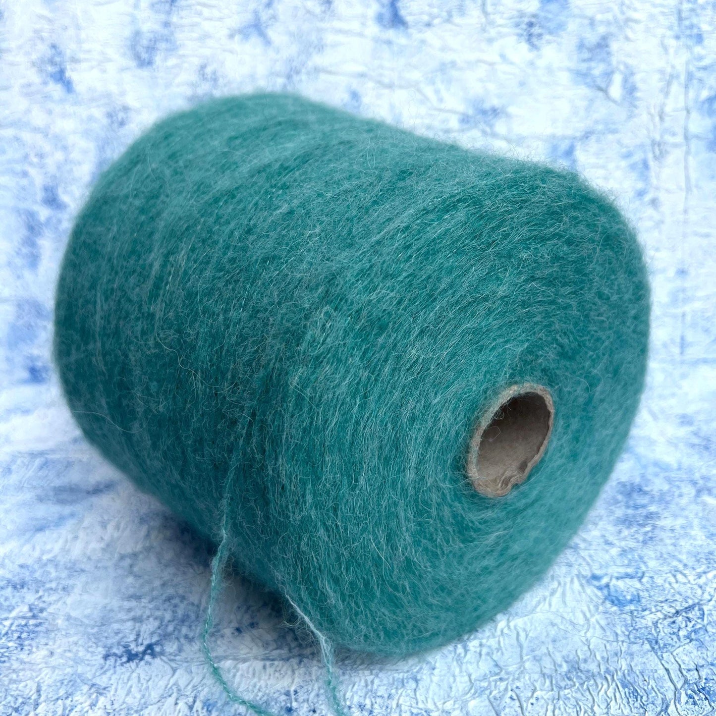 Baby Alpaca 42% & Merino 40% & PA 16% & EL 2% Yarn,Green.Per 100 gr