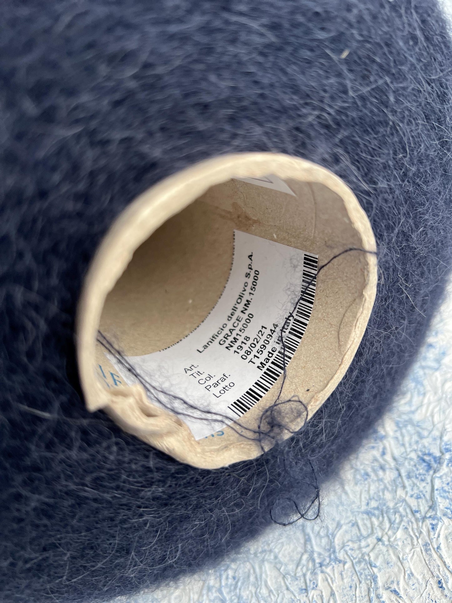 74% Baby Alpaca, 26% PA, Lanifico Dell,Nm 1/15, Color Navy. Per 100 gr