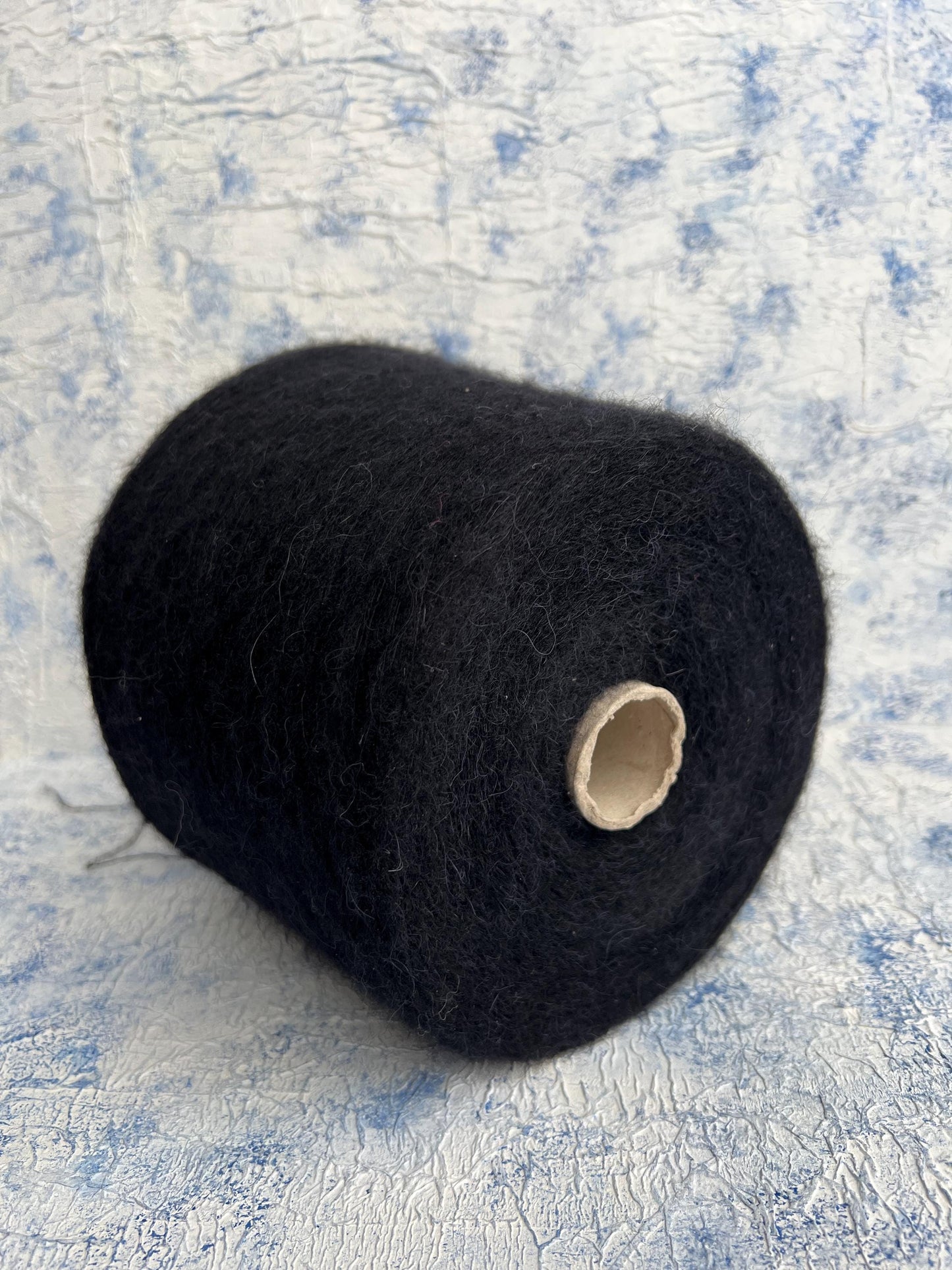 74% Baby Alpaca yarn, 26% PA yarn, Yarn for knitting, Color Black. Per 100 gr