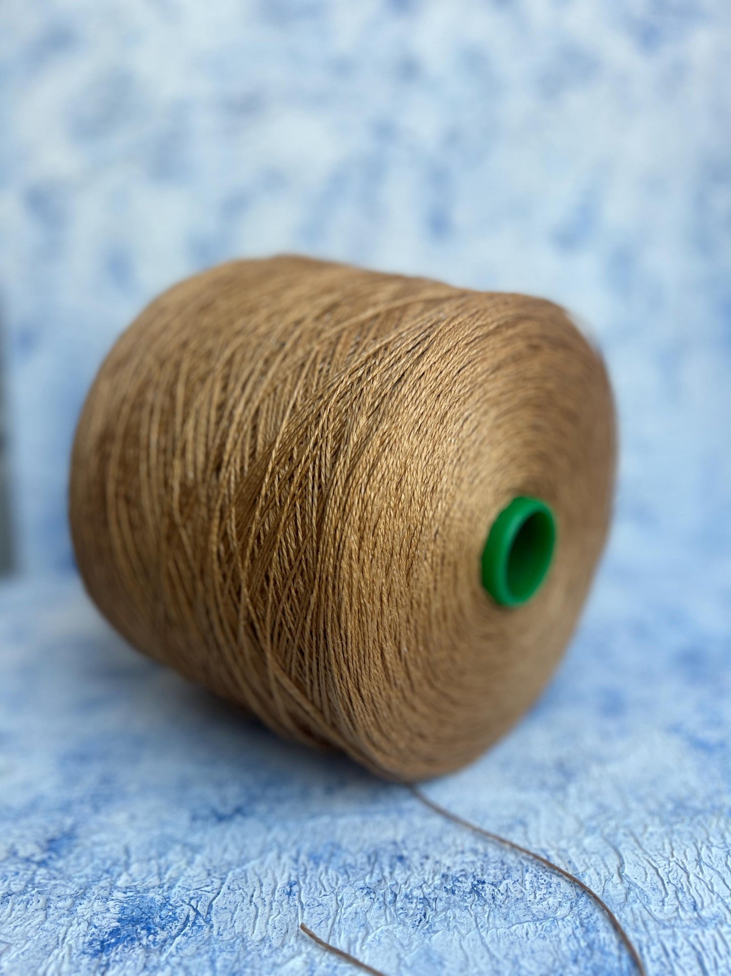 Lino yarn 100%, Loro Piana yarn for knitting, Color Bronze. Per 100 gr
