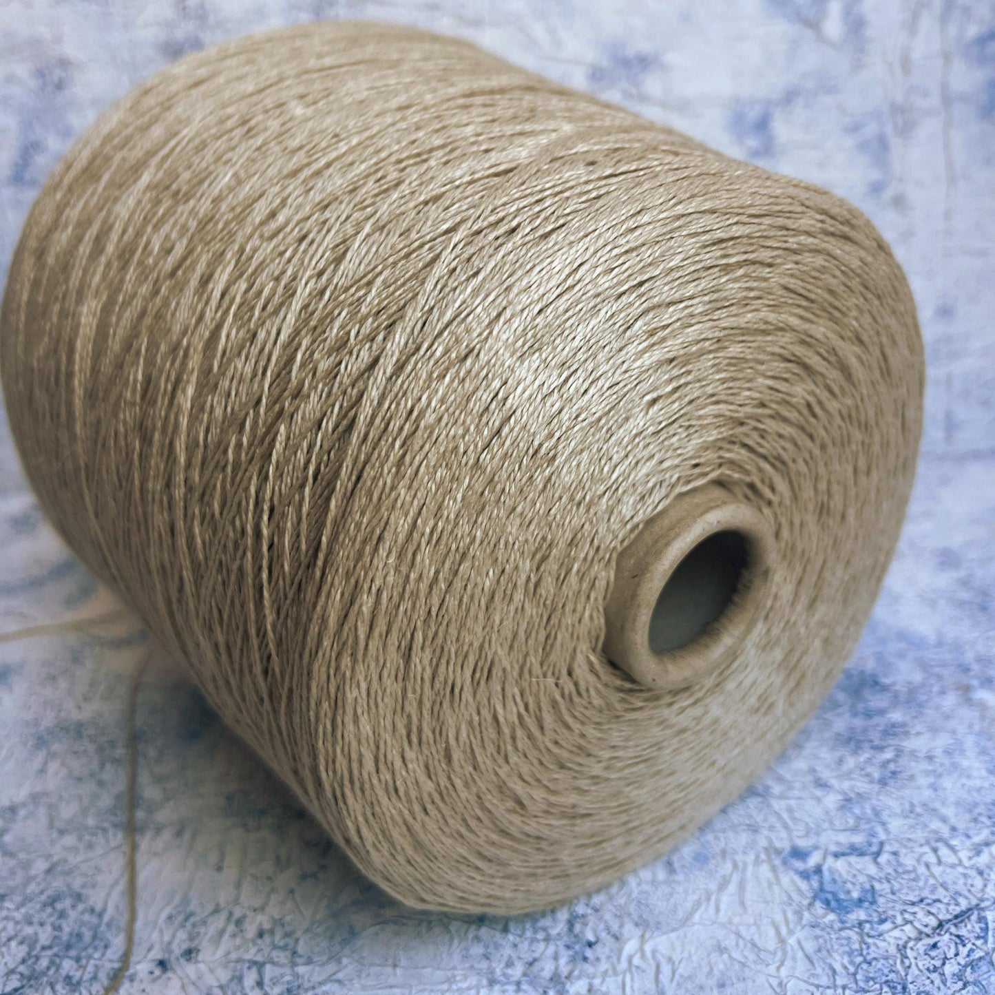 Lino yarn Sport 100%, Loro Piana yarn on cone, Color Beige. Per 100 gr