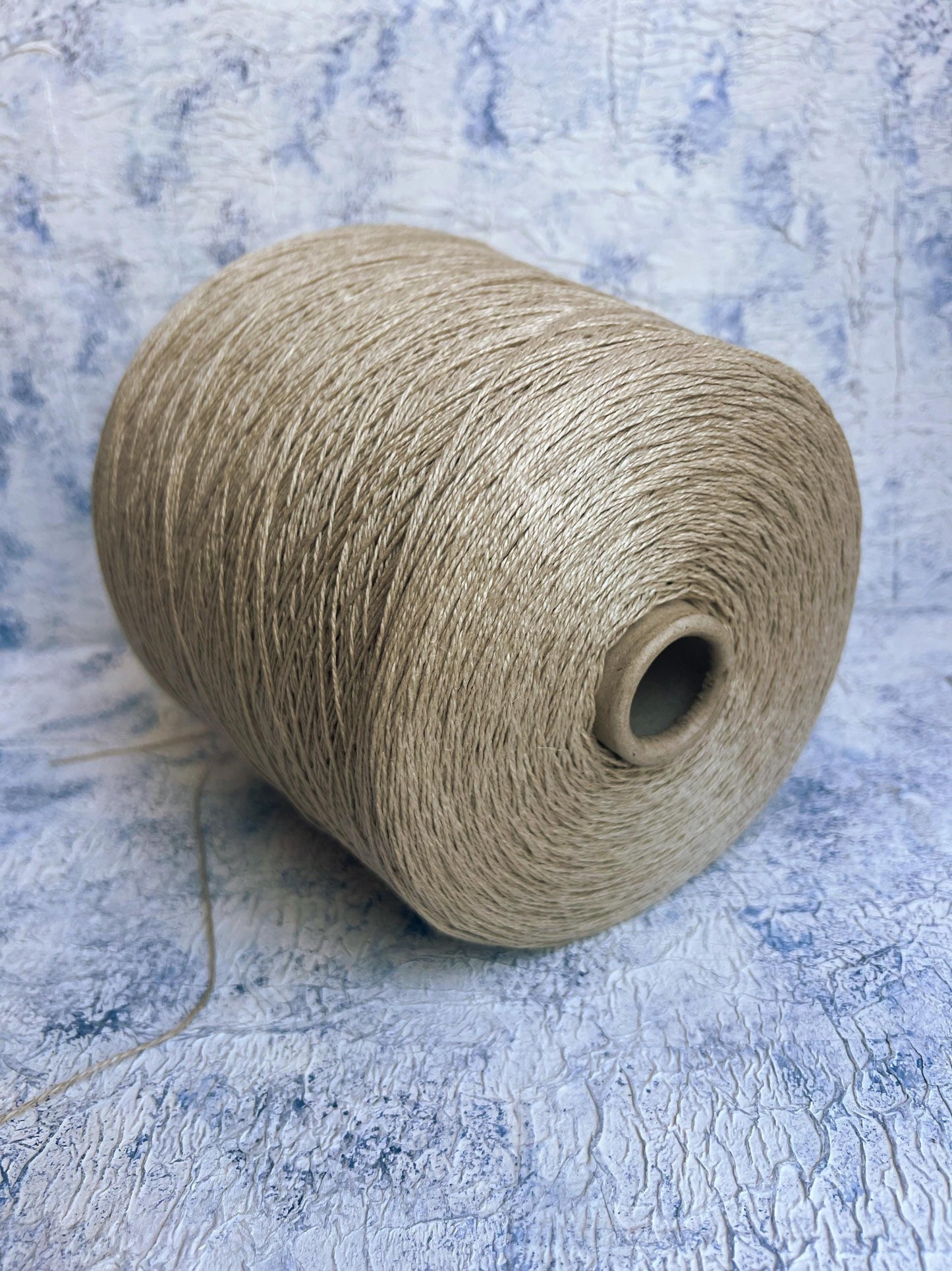 Lino yarn Sport 100%, Loro Piana yarn on cone, Color Beige. Per 100 gr