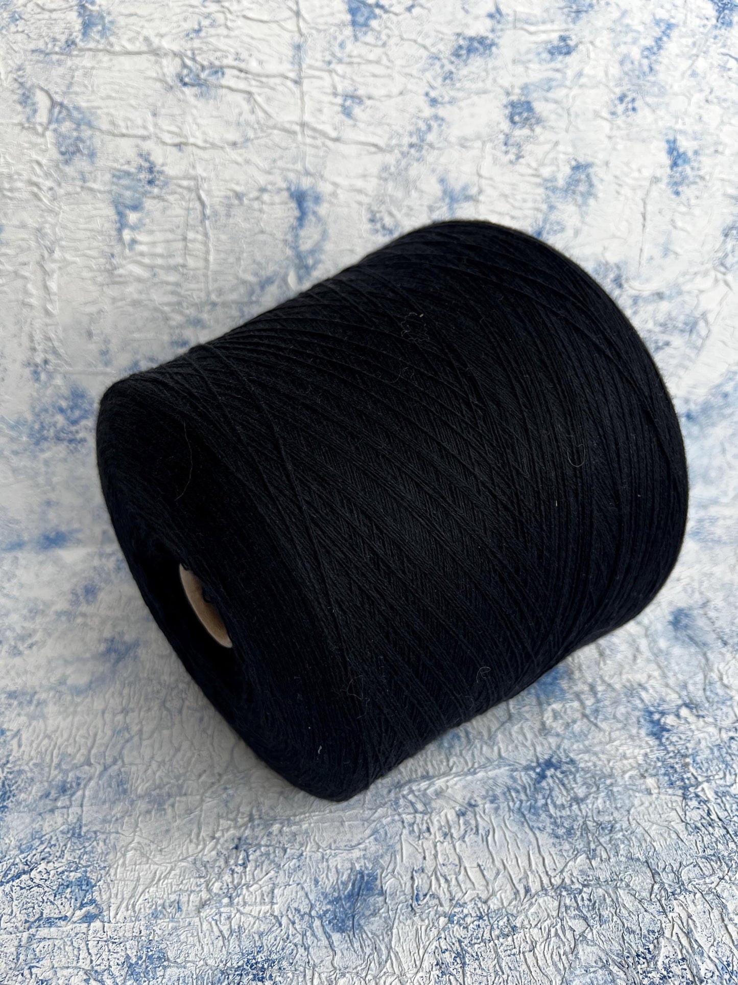 100% Cashmere Yarn Loro Piana. Color Black. Yarn for Knitting & Weaving