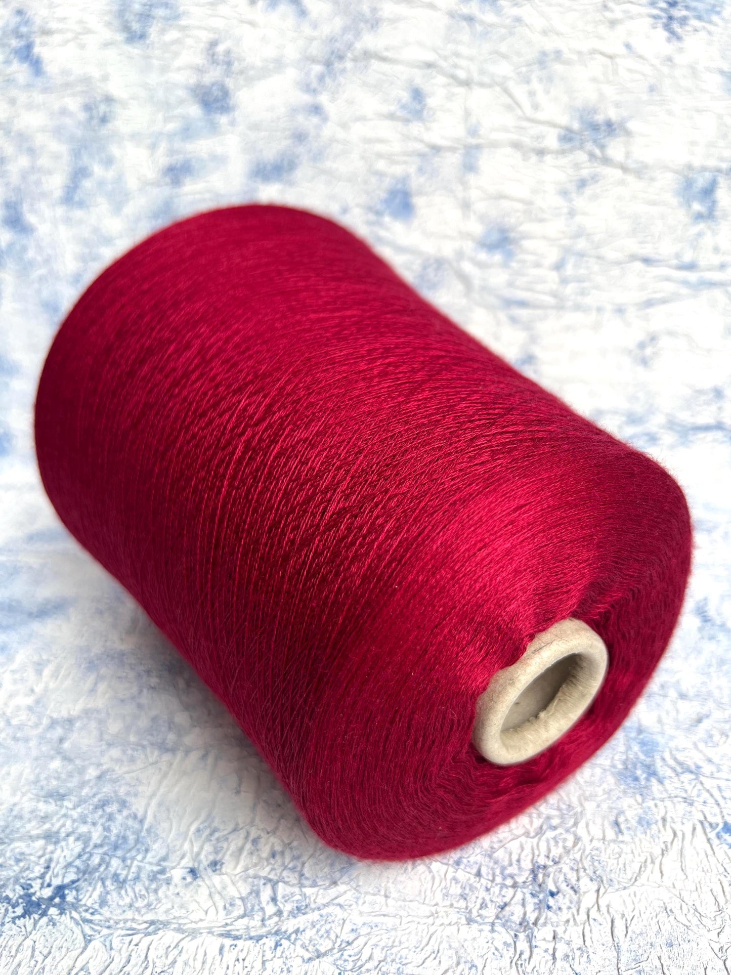 Cashmere 70% & Silk 30% Yarn, Royal Loro Piana yarn. Color Russet Red.Per 100 gr