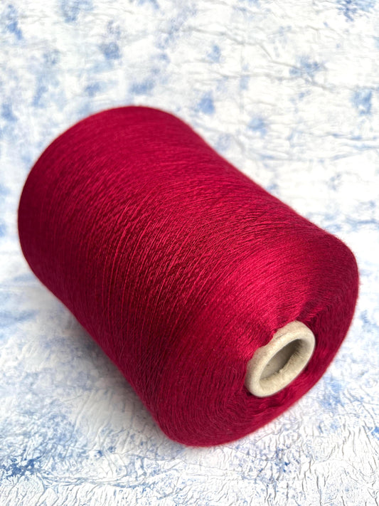 Cashmere 70% & Silk 30% Yarn, Royal Loro Piana yarn. Color Russet Red.Per 100 gr