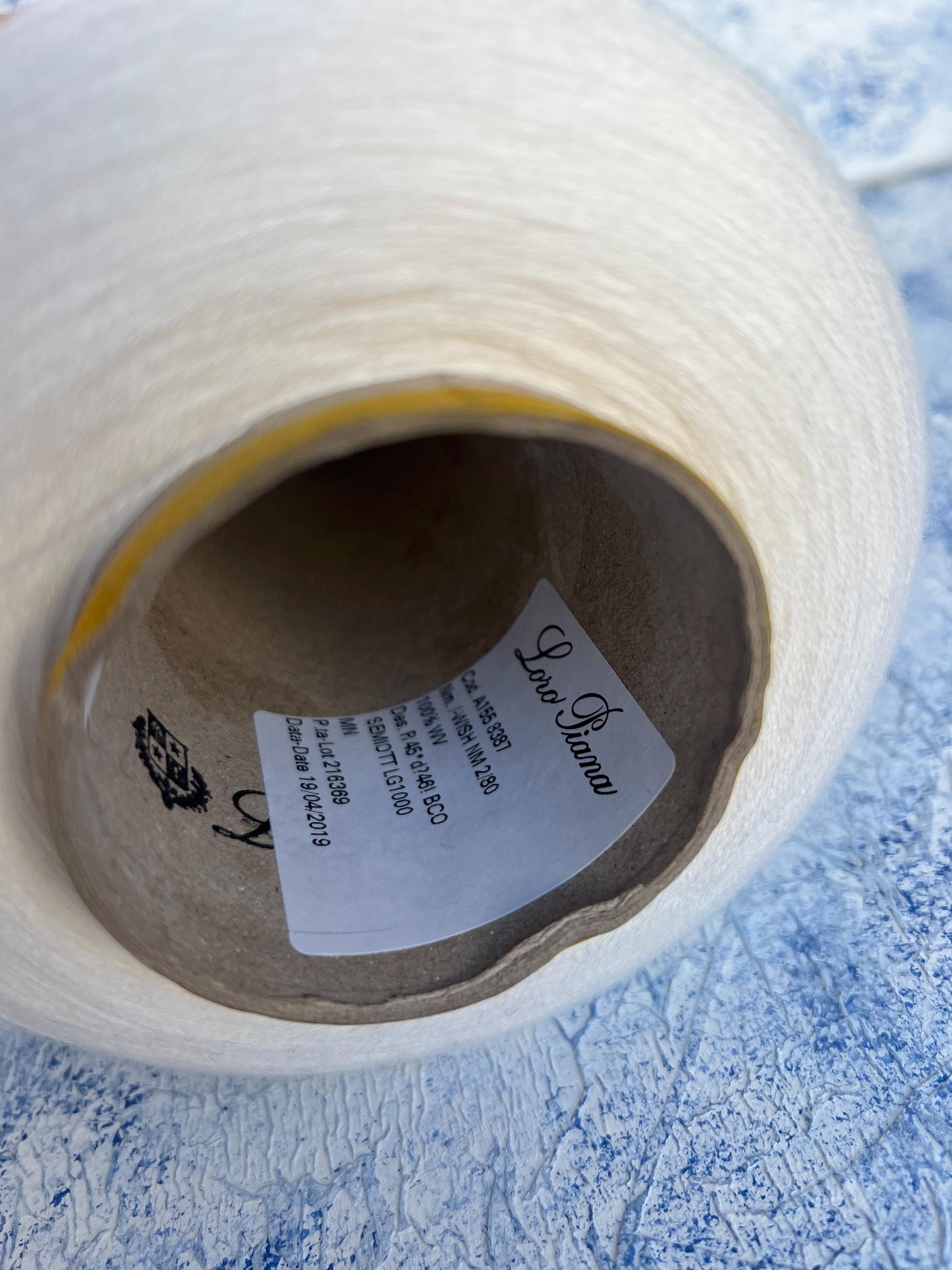 Merino wool yarn 100%, Loro Piana Wish yarn on cone, White. Per 100 gr