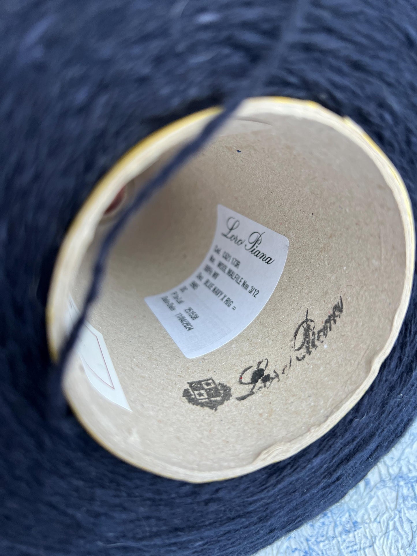 Merino yarn 100%,Loro Piana Malfile yarn on Cone, Navy. Per 100 gr