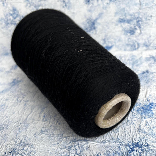 Merino yarn 100%,Loro Piana Malfile yarn on Cone, Nero. Per 100 gr