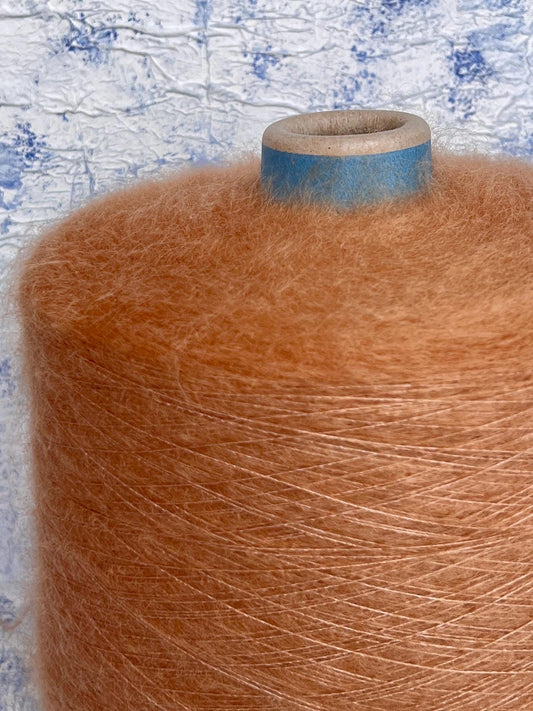 Kid Mohair yarn 70% & Silk yarn 30%, Nm 8.5 - Peach. Per 100 gr