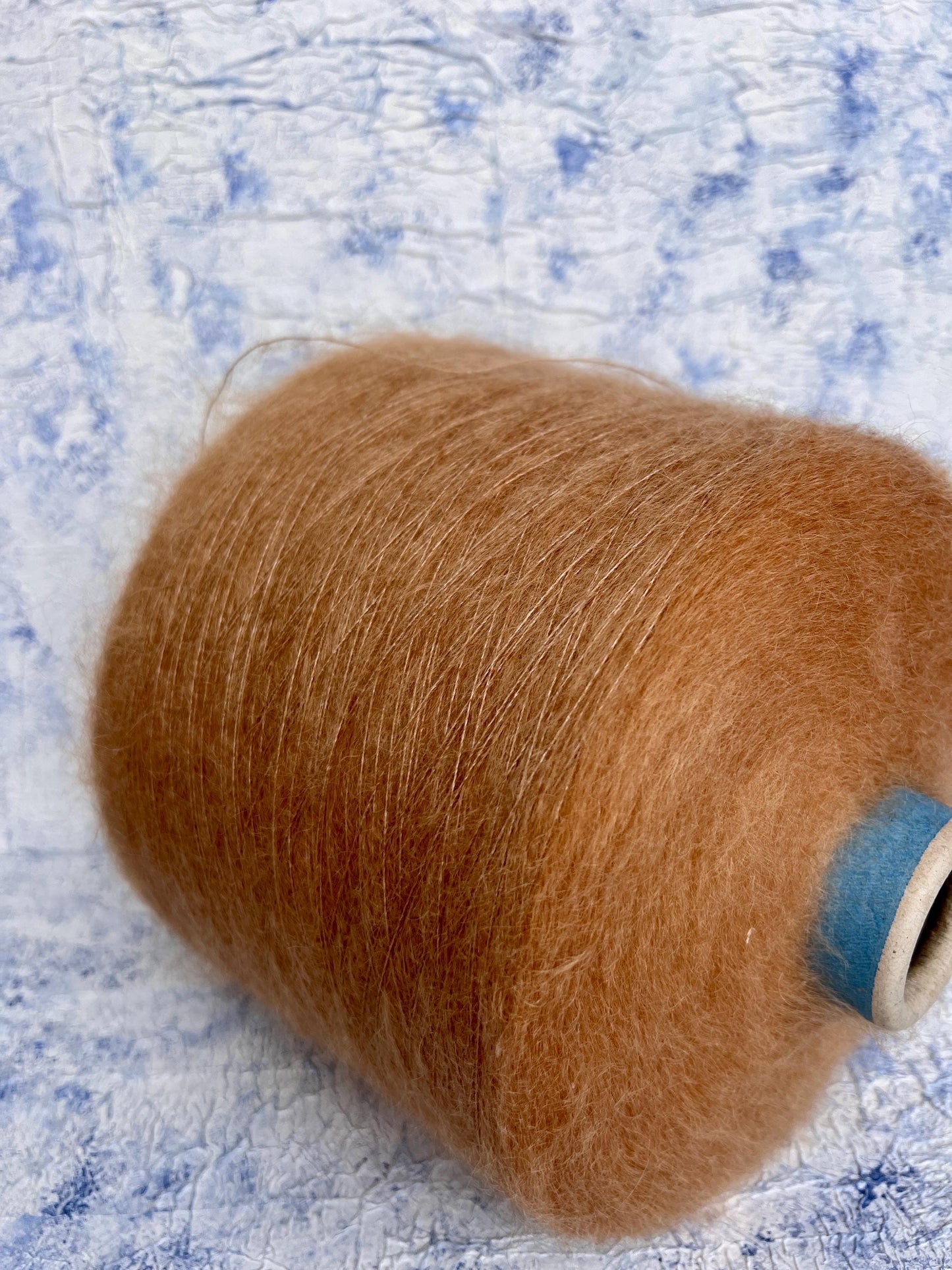 Kid Mohair yarn 70% & Silk yarn 30%, Nm 8.5 - Peach. Per 100 gr