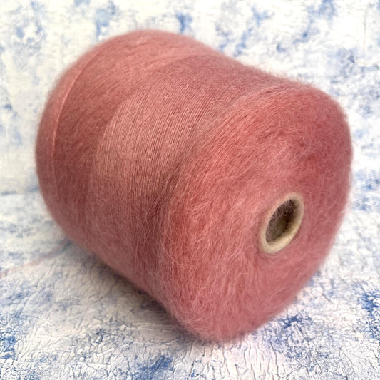 Kid Mohair yarn 75% & Silk yarn 25%. Color-Rosa. Per 100 gr