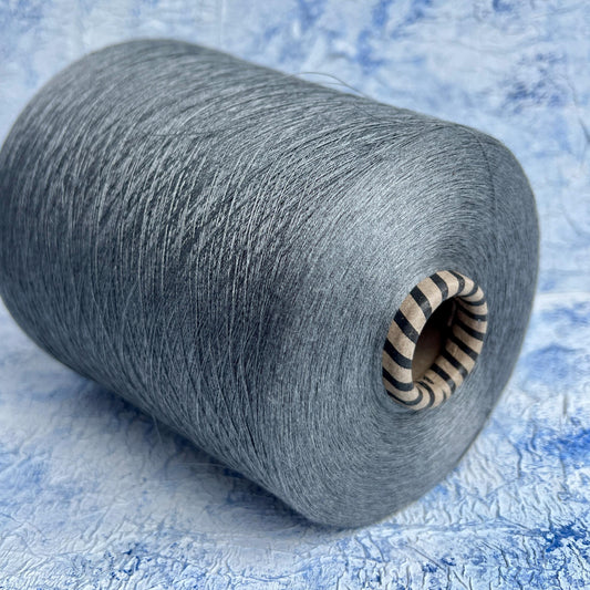 Silk yarn 100%, Sesia yarn for knitting, Color Gray. Per 100 gr