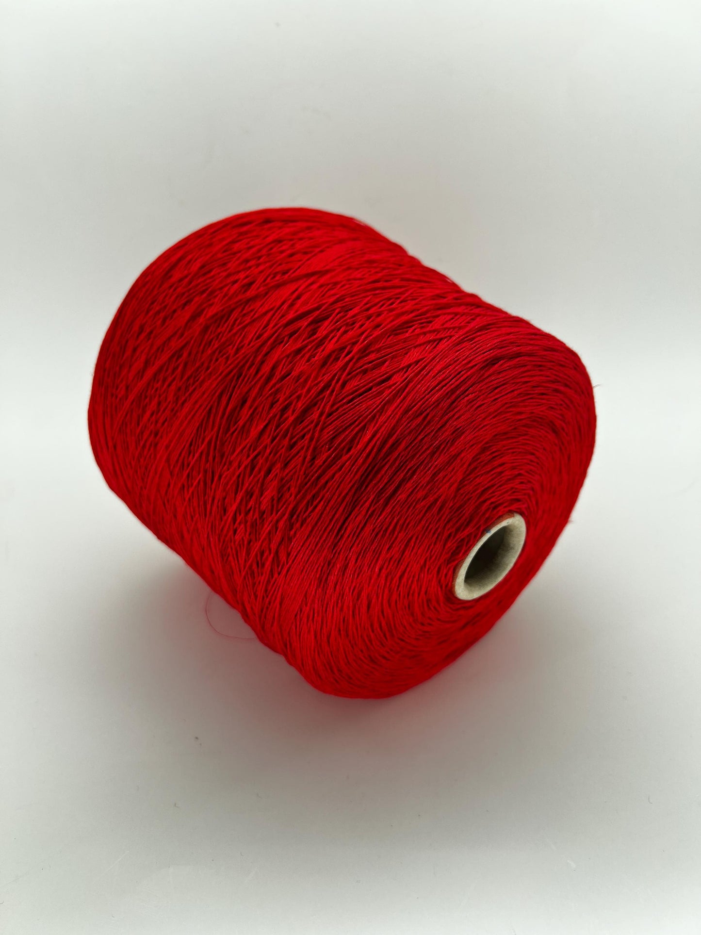 Lino yarn on Cone 100%, Nm 8/39, Storai, Color Red. Per 100 gr