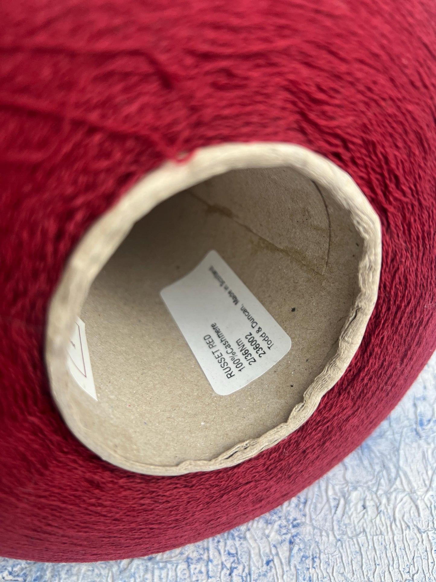 Cashmere yarn 100%, Yarn on Cone, Todd&Duncan - Russet red. Per 100 gr