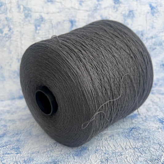 Cashmere yarn 100%, Yarn on Cone, Todd&Duncan - Smoke. Per 100 gr