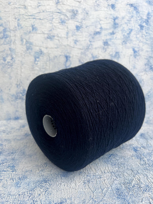 Cashmere yarn 100%, Yarn on Cone, Todd&Duncan - Pirate. Per 100 gr