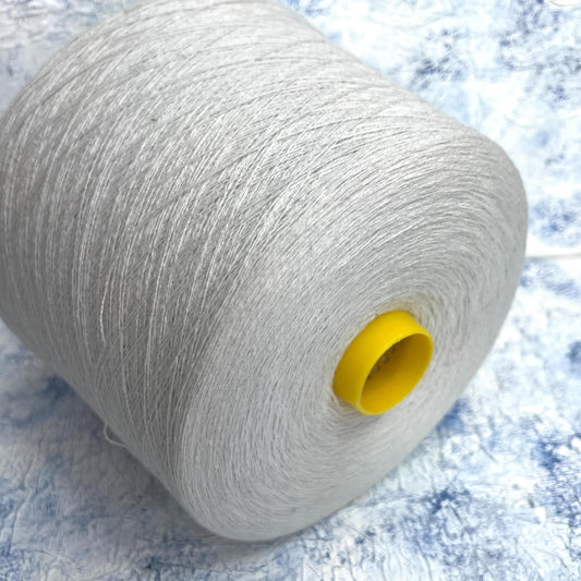 Cashmere 78% & Cotton 22% yarn,Todd&Duncan yarn, Color Gray.Per 100 gr