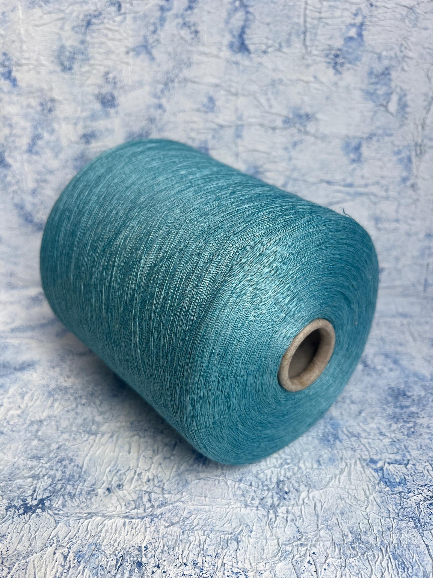 Linen Yarn 100%,Nm 1/26,Tollegno SPA,Color Sky Blue.Per 100 gr