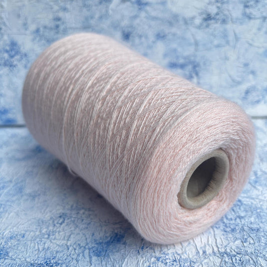 100% Merino wool yarn, Toolegno yarn,Harmony 2. Color Rosa. Per 100 gr