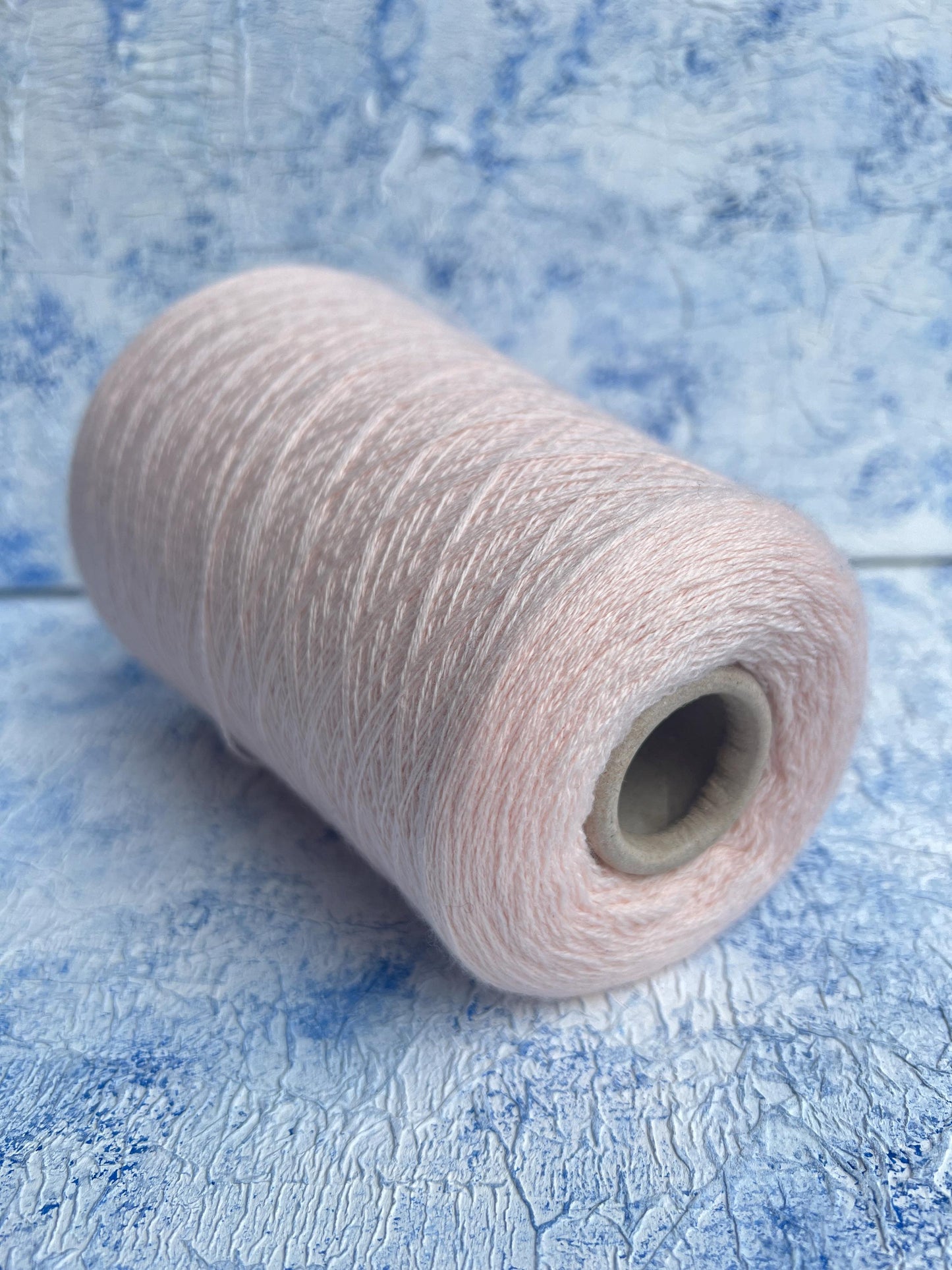 100% Merino wool yarn, Toolegno yarn,Harmony 2. Color Rosa. Per 100 gr