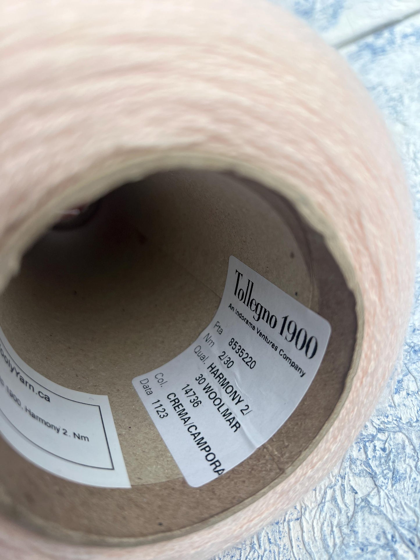 100% Merino wool yarn, Toolegno yarn,Harmony 2. Color Rosa. Per 100 gr