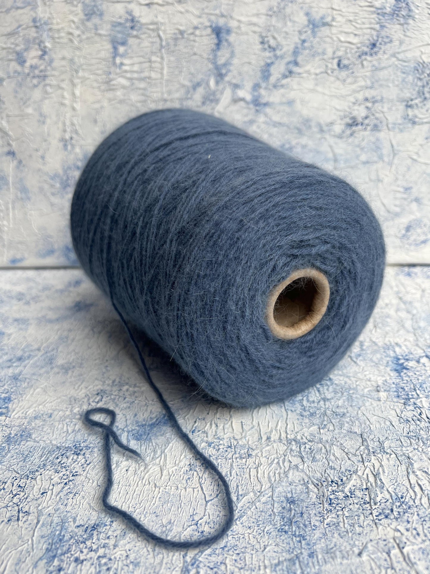 Merino wool yarn 55% & Angora yarn 35%, 10% PA. Savoia (Blue). Per 100 gr