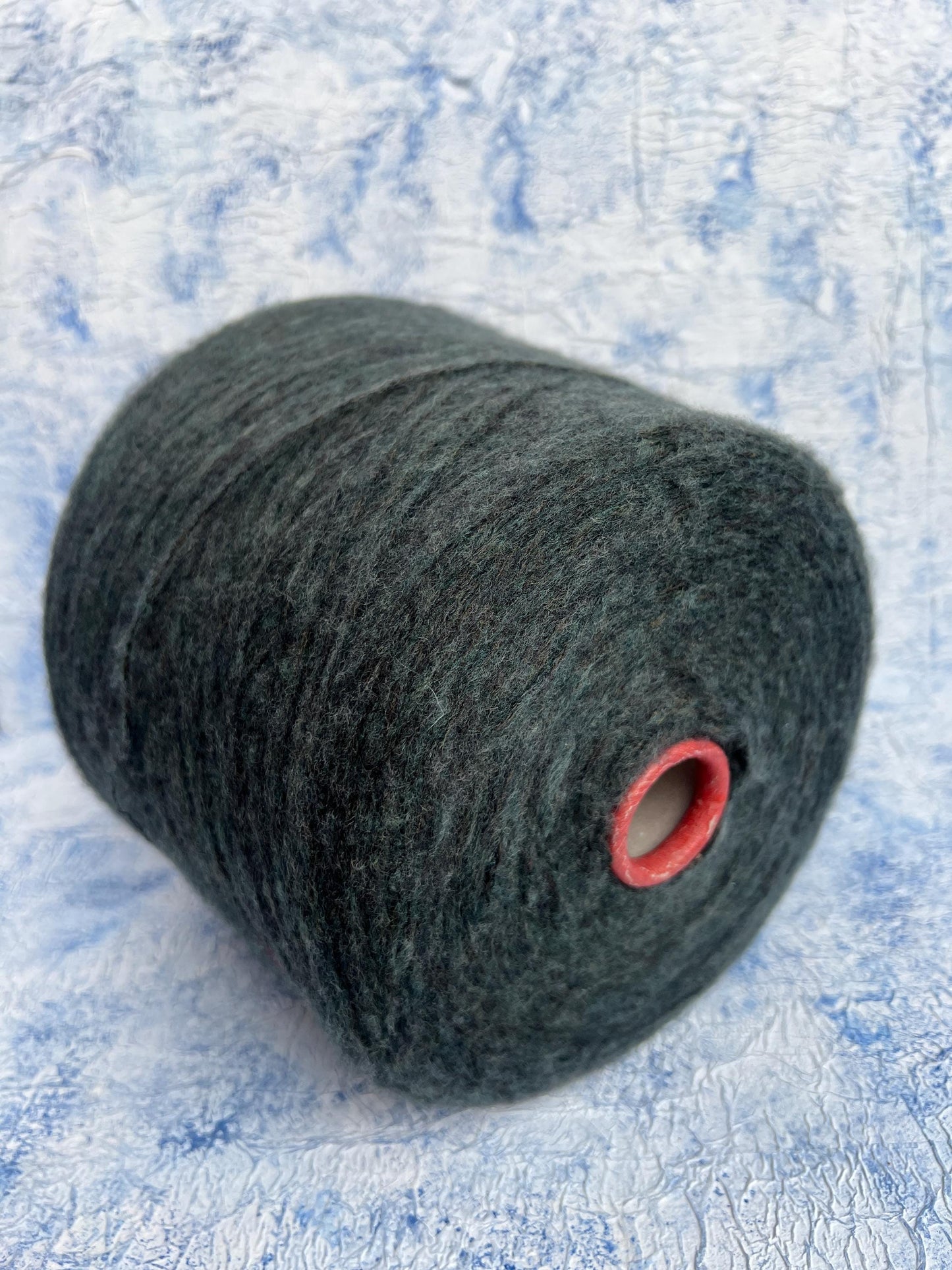 Merino yarn 90%&PA 10%. ZEGNA BARUFFA HUNTER, Green. Per 100 gr