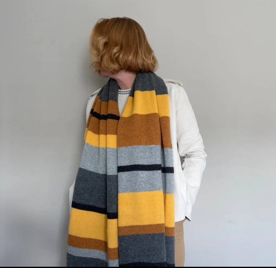 Indulge in Luxury: Cashmere Wool Scarf, Soft Travel Blanket, Pashmina Shawl, and Knitted Elegance