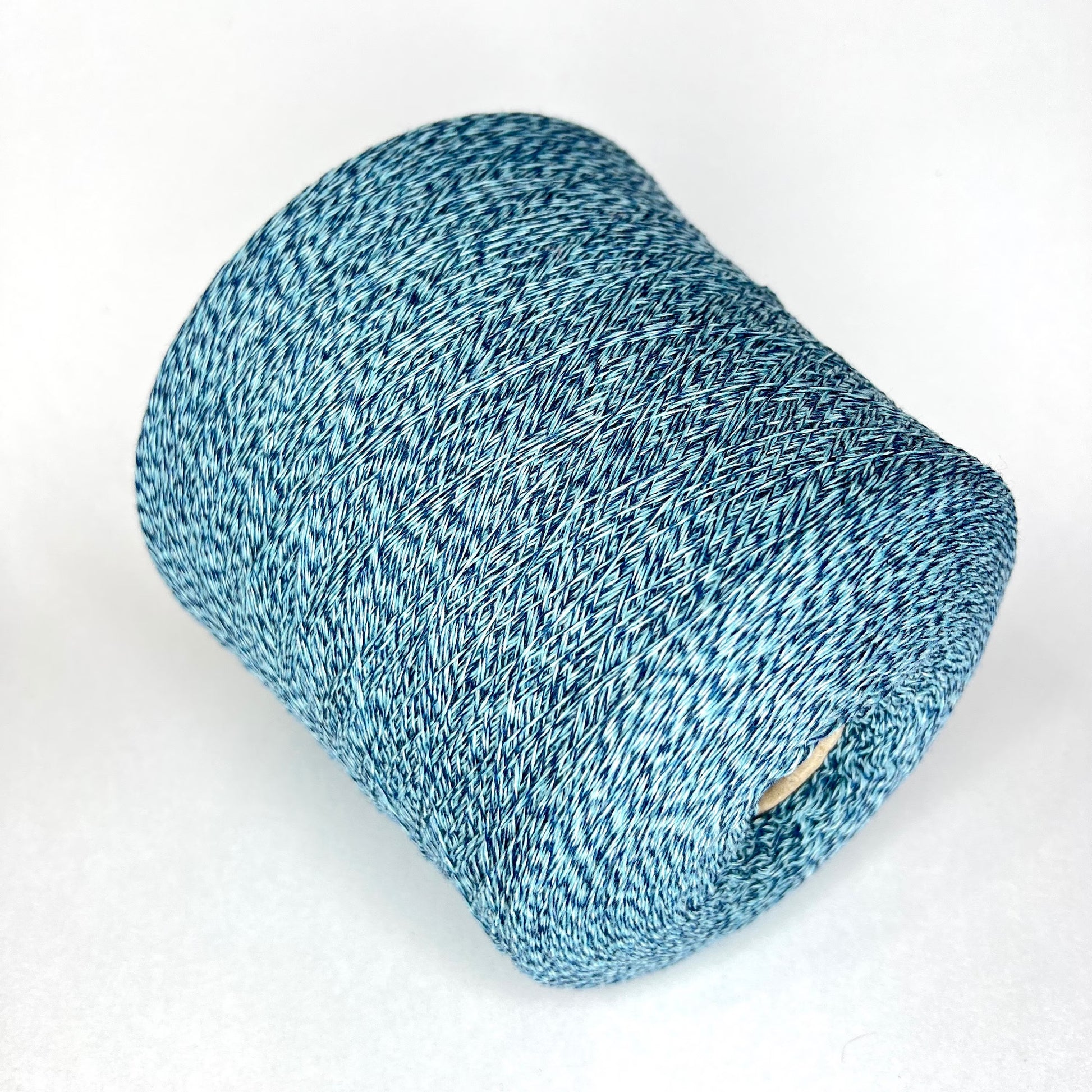 Loro Piana yarn, art. MOIRE. Experience Pure Joy with Soft Wool Cashmere Yarn - Ideal for Weaving, Knitting and Crocheting Creations! Fibre: 90% Merino Wool Yarn, 10% Cashmere yarn. Yarn Color: white&light blue Melange. Merino wool yarn from Italy. Introducing our luxurious soft wool cashmere blend in our Yarn Store