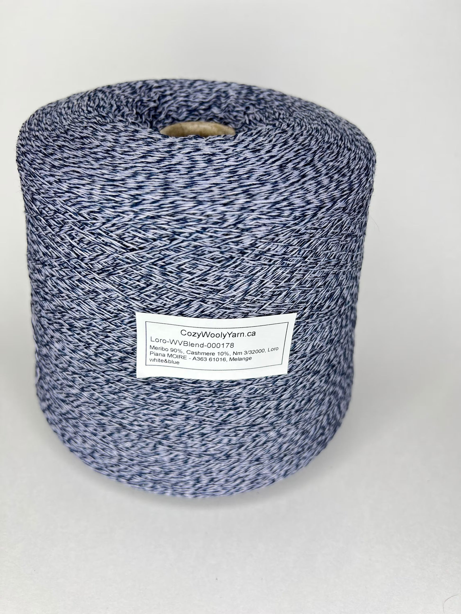 Experience Pure Joy with Soft Wool Cashmere Yarn - Ideal for Weaving, Knitting, and Crocheting Creations! Loro Piana art. MOIRE. Fibre: 90% Merino wool yarn, 10% Cashmere yarn. Yarn Color: white&blue Melange. You can buy this yarn in our yarn store in Canada