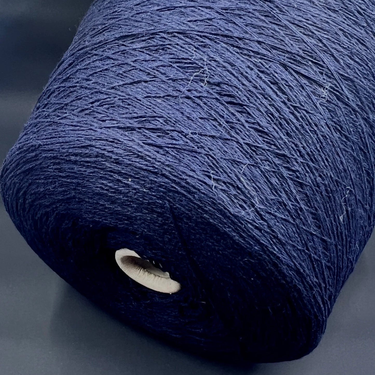 Premium Blend: 100% Cashmere and Coarsehair Yarn - Loro Piana-C003 9905 - Nm 2/11 Weight - Deep Blue, per 100 gr