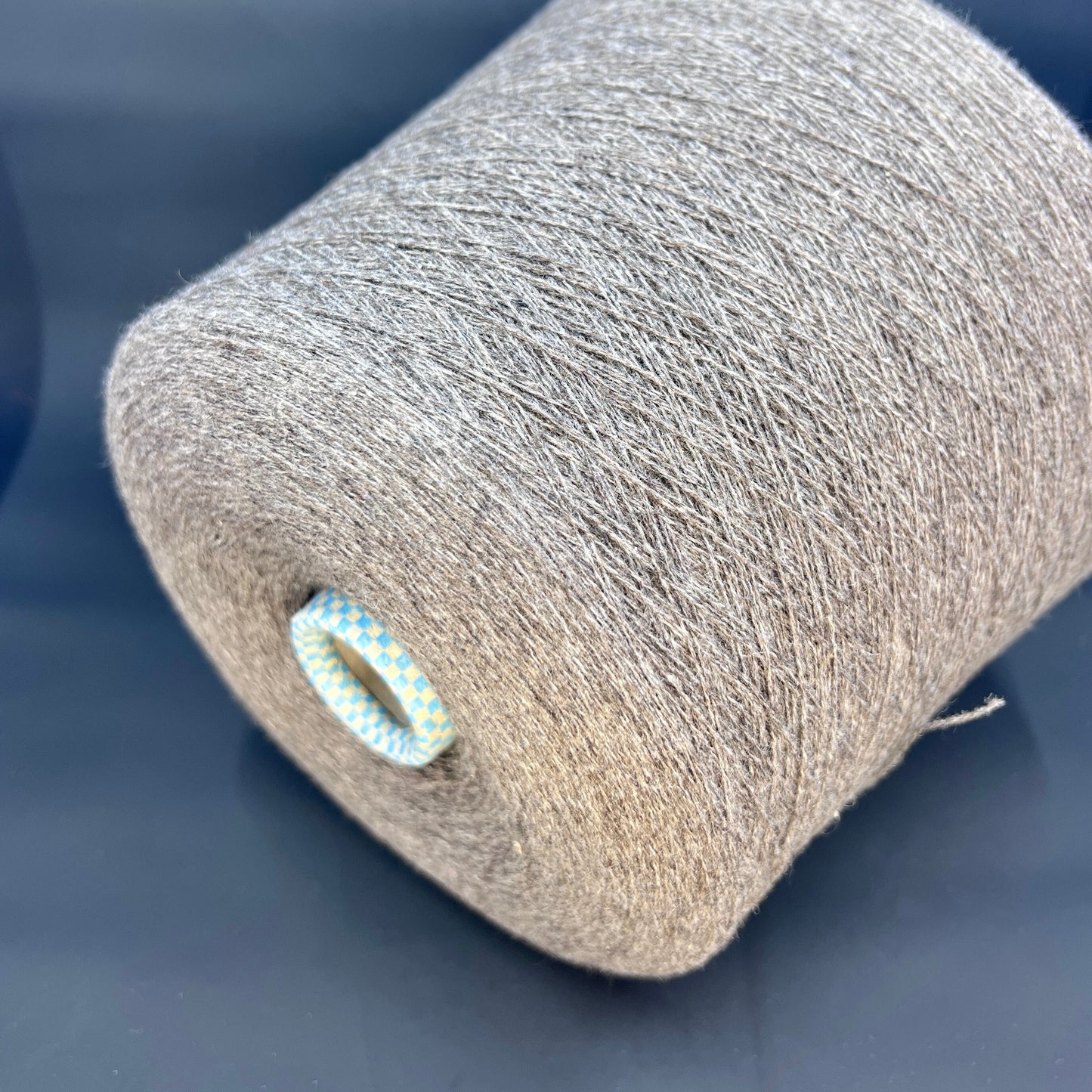 Cashmere 100%, Nm 2/28, Cariaggi, Falcon, per 100 gr. Italian Fine Yarn, yarn on cone, Hand Knitting, Machine Knitting, Cone Yarn