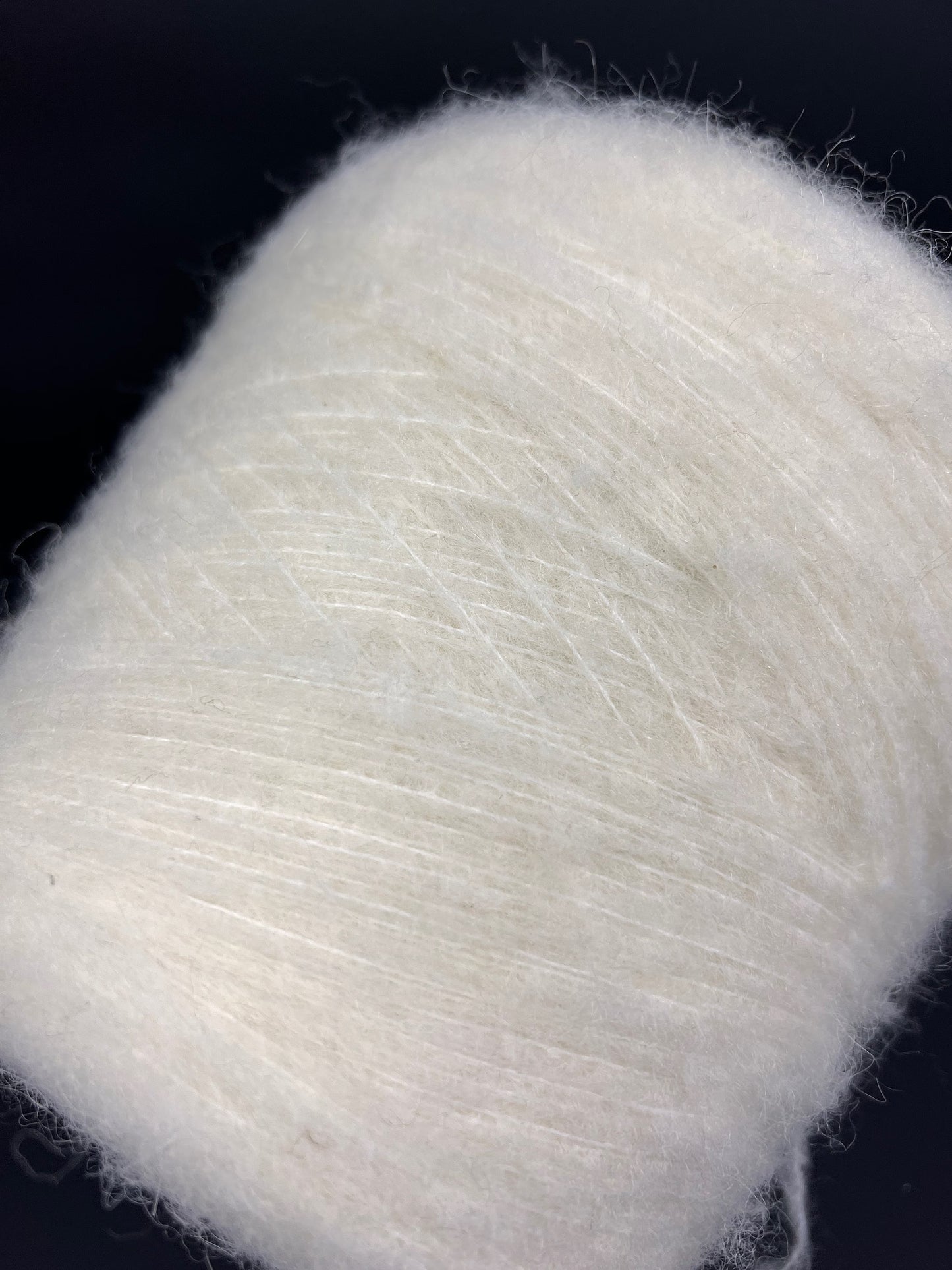 Alpaca yarn 40%, Lana yarn 40%,PA 17%, 3% EA,Yarn for knitting, Color Naturale , per 100 gr