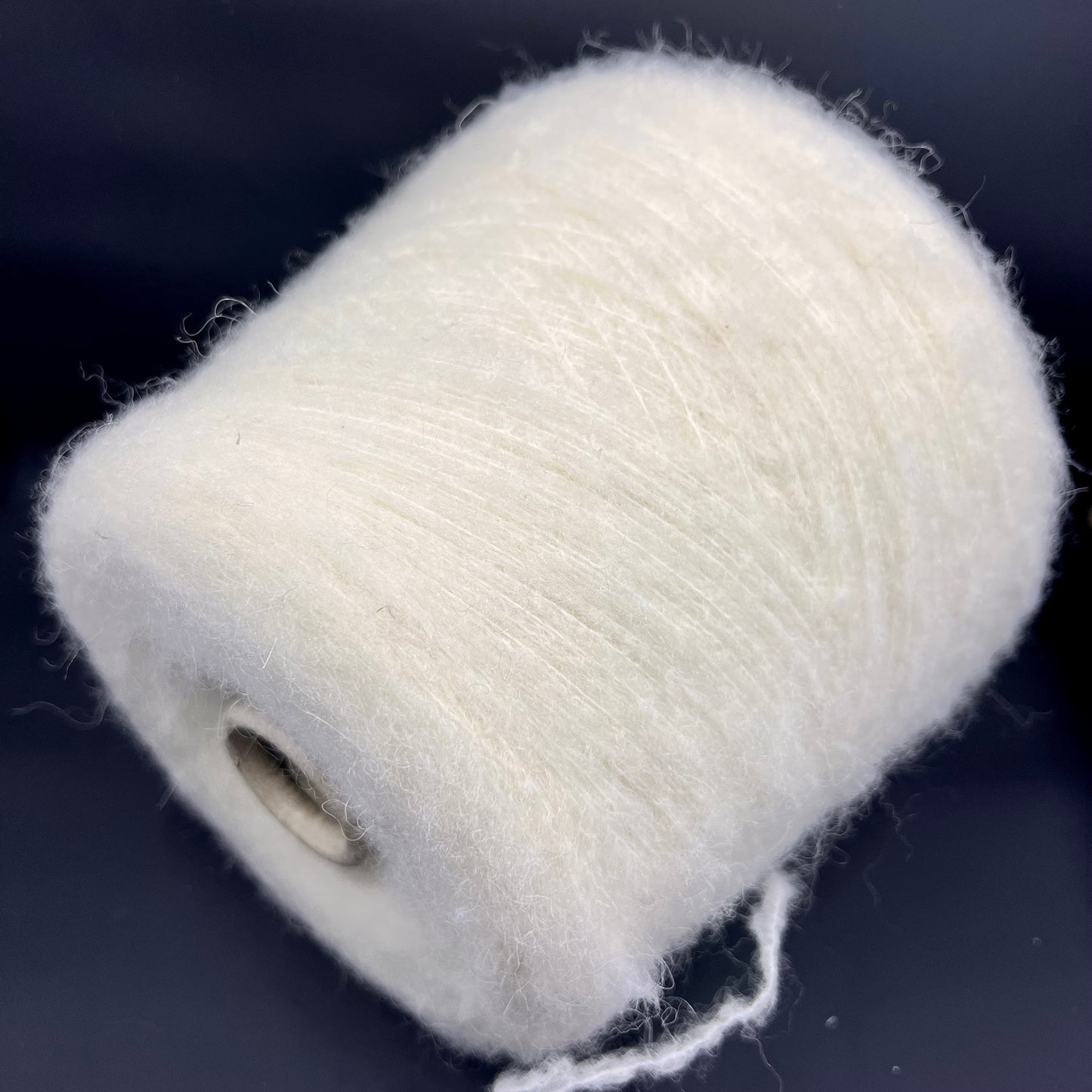 Alpaca yarn 40%, Lana yarn 40%,PA 17%, 3% EA,Yarn for knitting, Color Naturale , per 100 gr